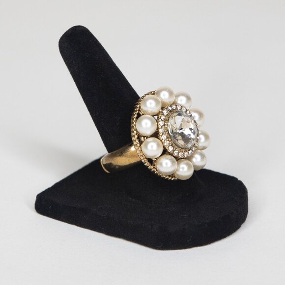 Adjustable Band Fashion Ring Size 6.5 Faux Diamonds Faux Pearls Faux Gold Band - Picture 5 of 15